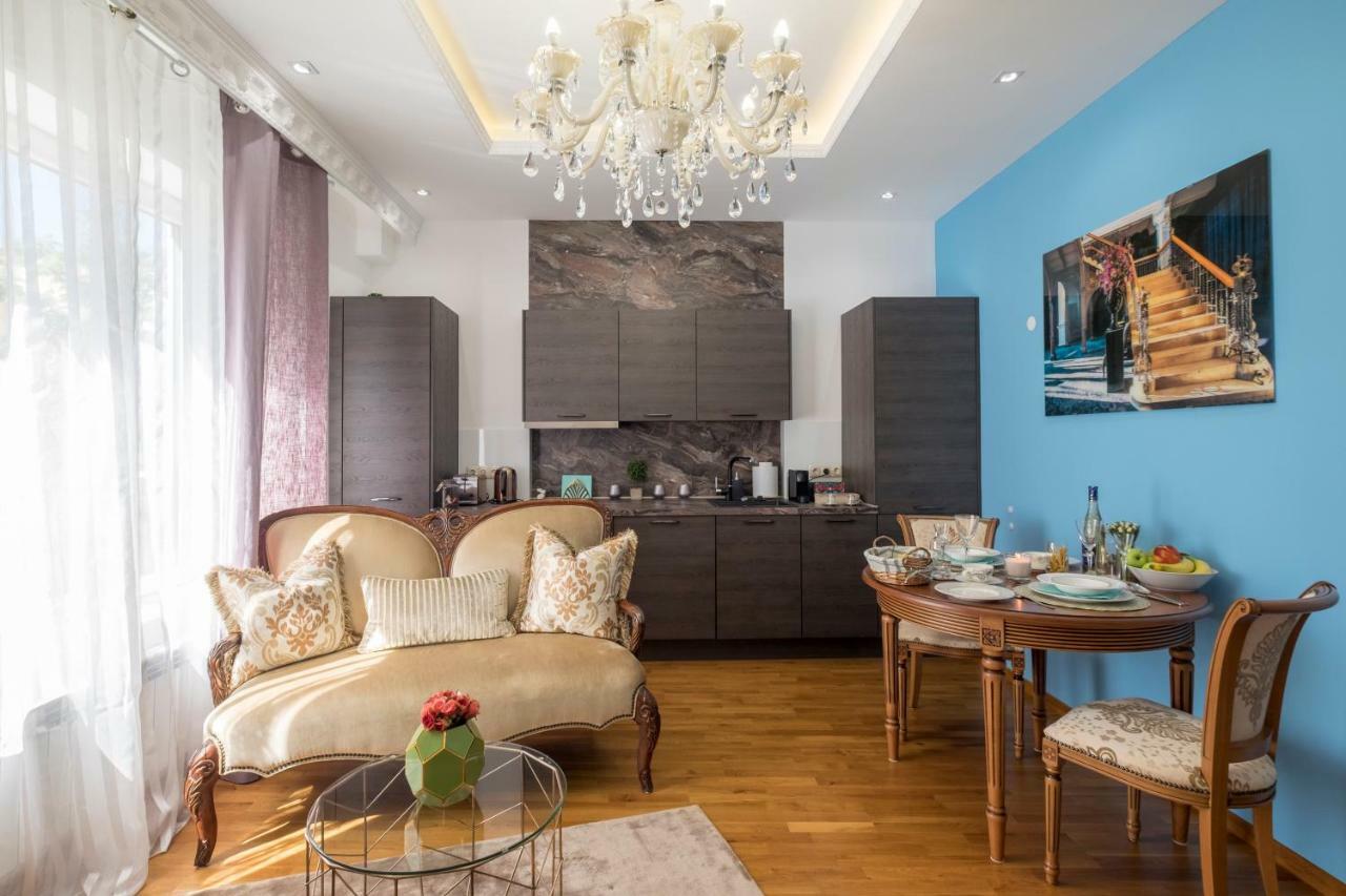 Parliament Sofia - Top Center Luxury Apartment Bagian luar foto