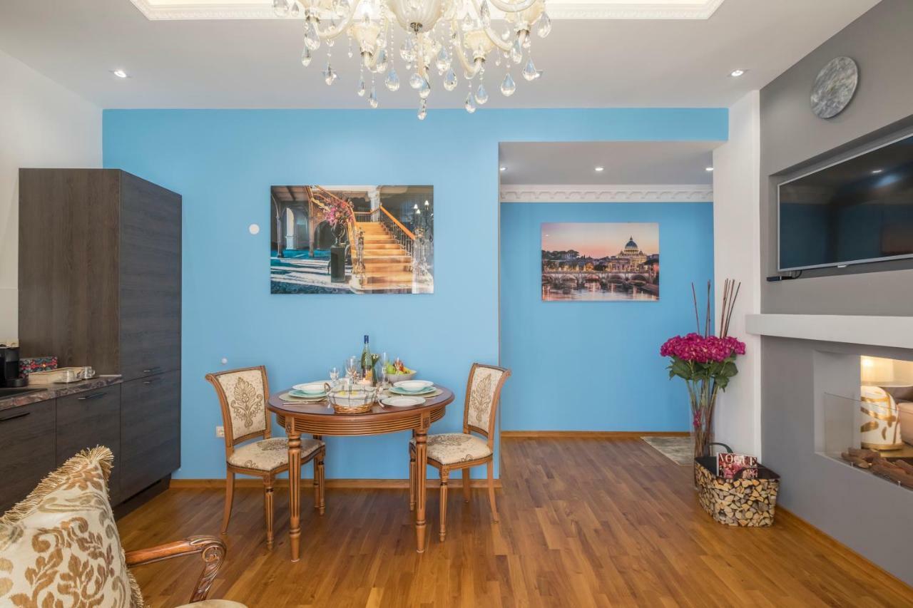 Parliament Sofia - Top Center Luxury Apartment Bagian luar foto