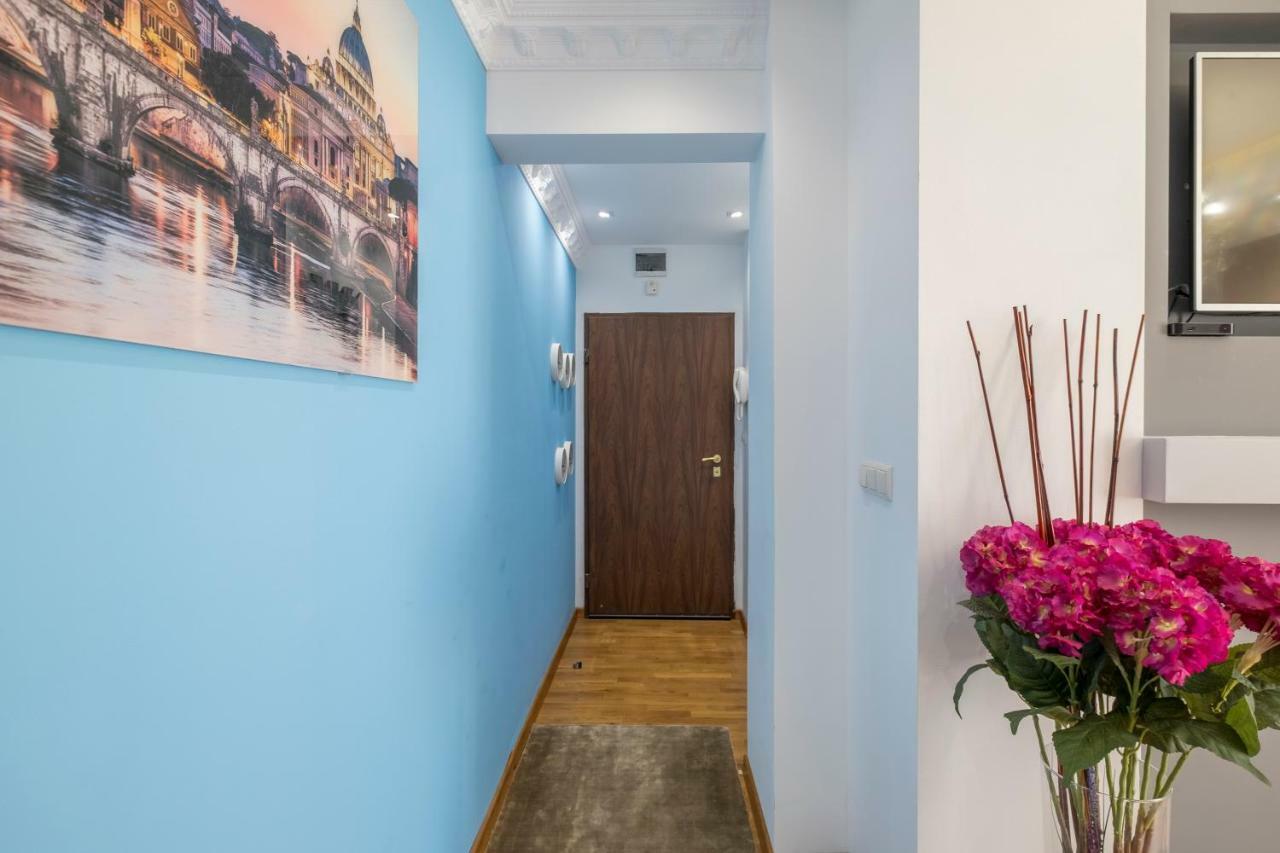 Parliament Sofia - Top Center Luxury Apartment Bagian luar foto