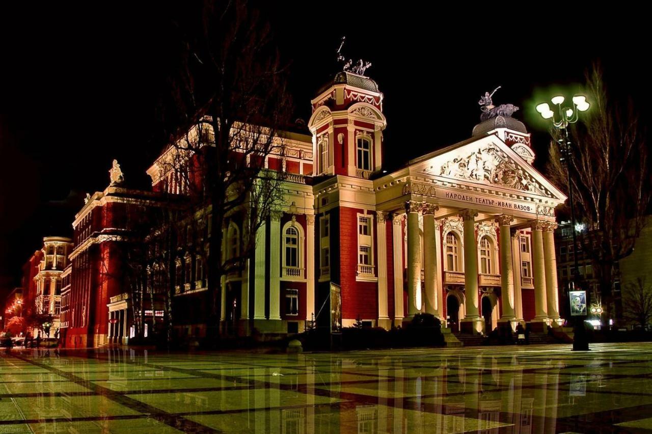 Parliament Sofia - Top Center Luxury Apartment Bagian luar foto