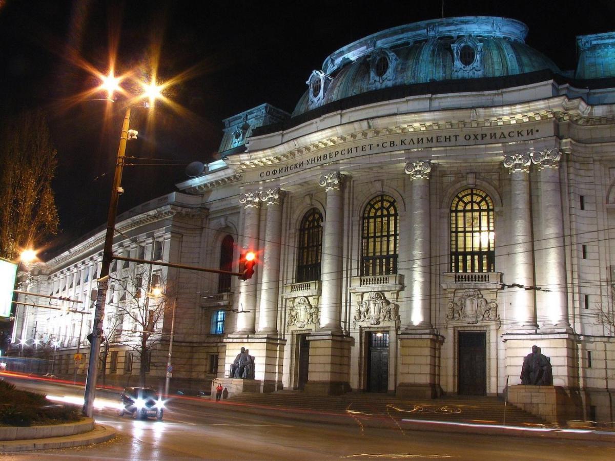 Parliament Sofia - Top Center Luxury Apartment Bagian luar foto